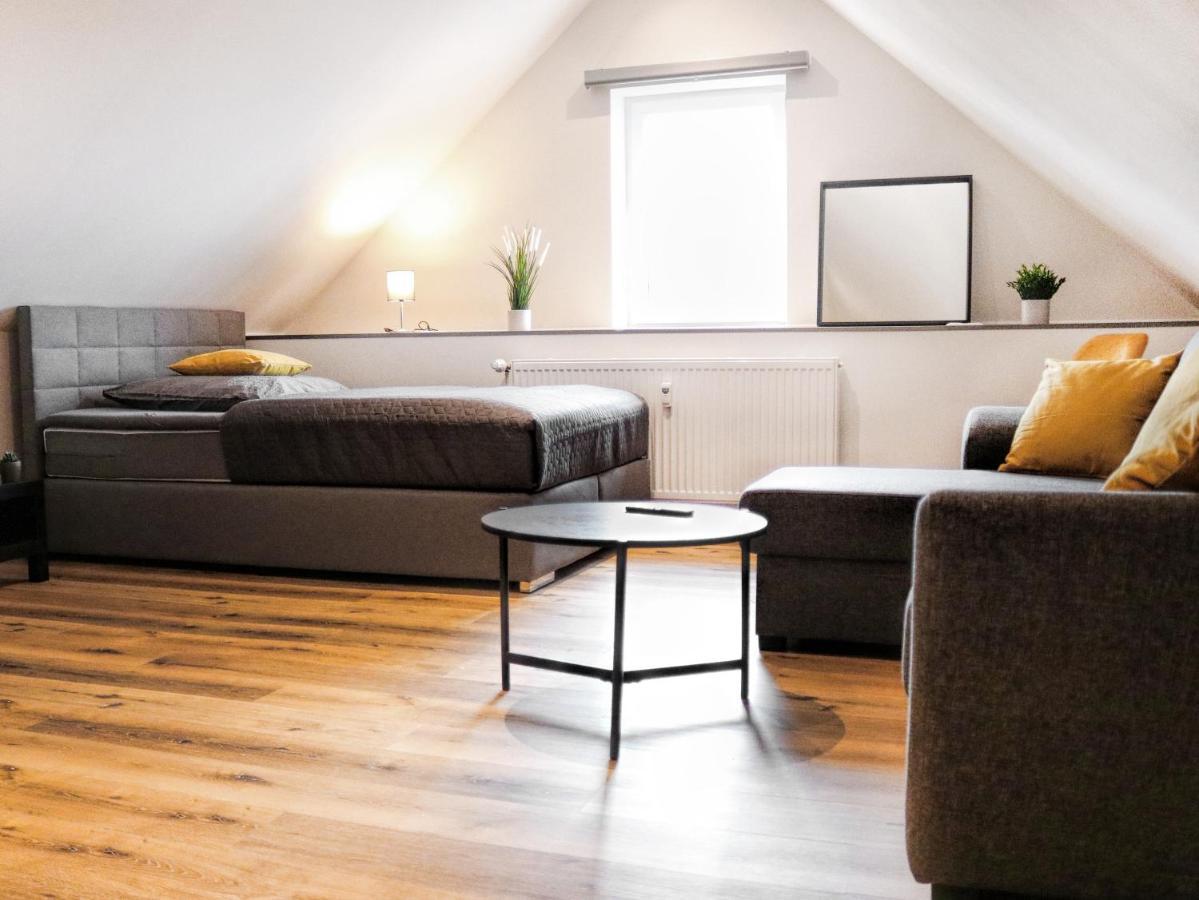 Lightplace: Smart Rooms with Biergarten & Restaurant Braunschweig Exterior photo